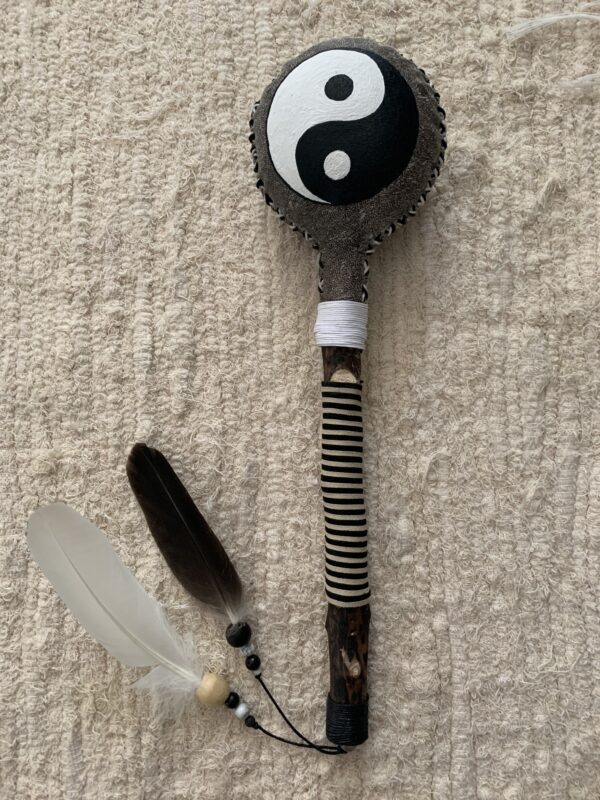 Grand hochet Thème Ying Yang